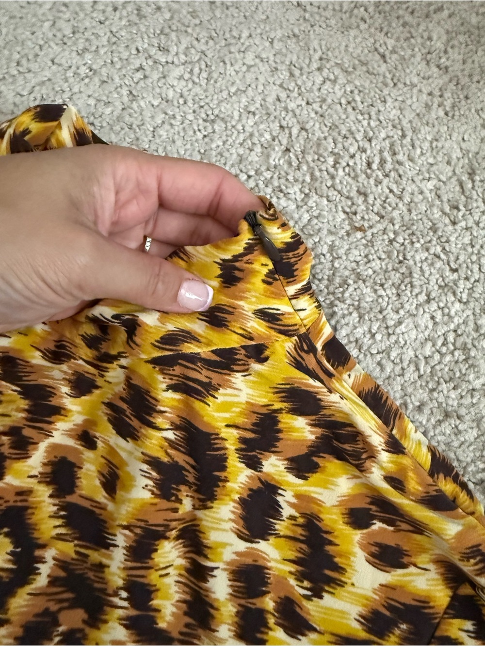 Norma Kamali Leopard Print Short Sleeve Mock Neck Top in Yellow - Picture 3 of 5